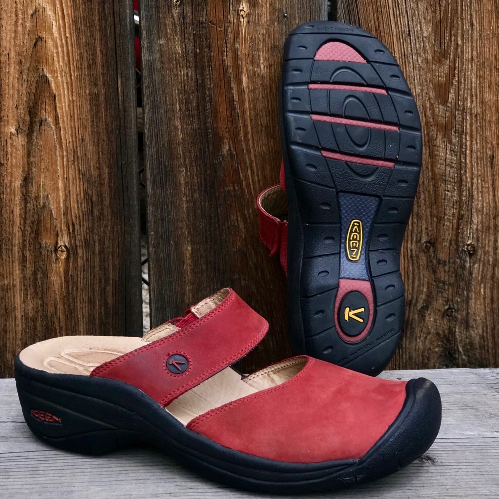Keen red suede slip on’s